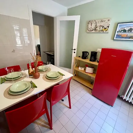 Bianca With Private Garden Apartment