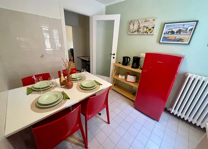 Bianca With Private Garden 아파트